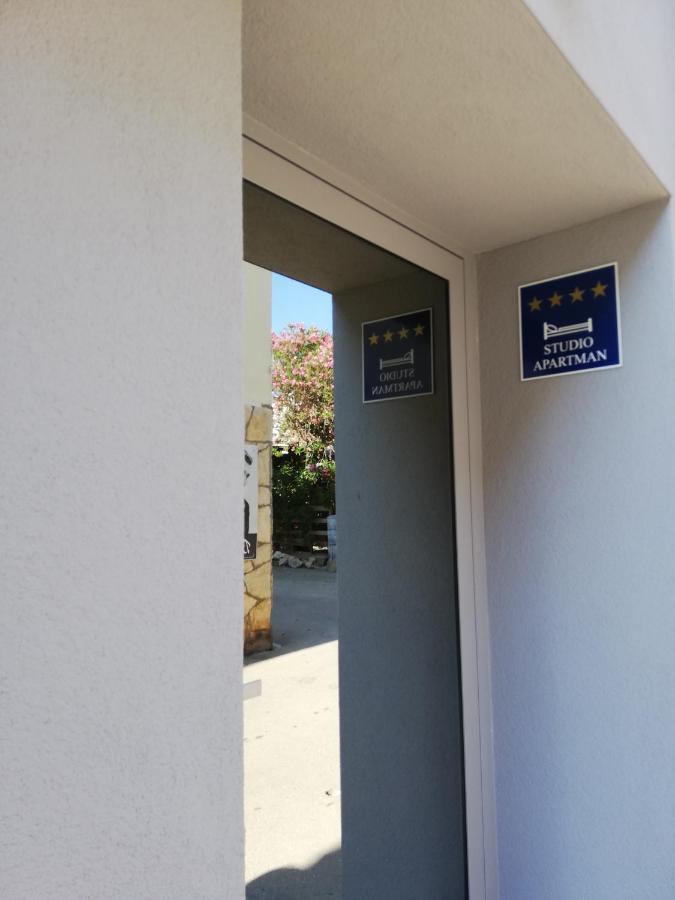 Markov Place Муртер Екстериор снимка